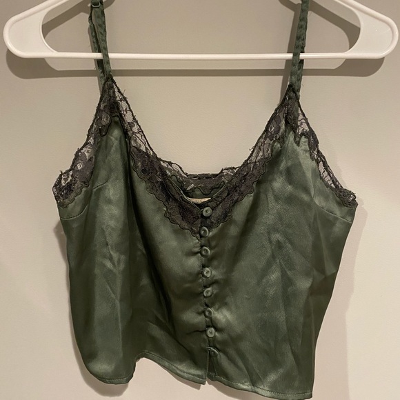 Urban Outfitters Tops - Cropped lace tank